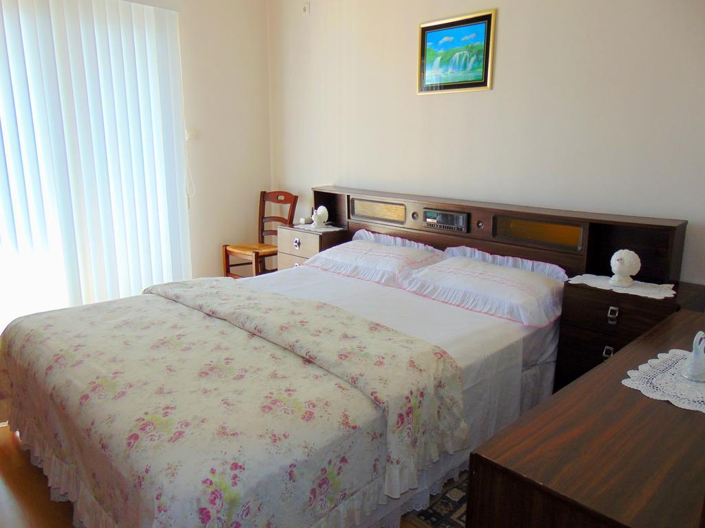 Bed and Breakfast Pansion Kardum Бибинє Номер фото